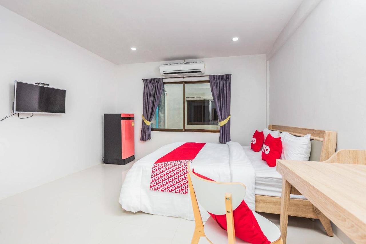 Oyo 435 Frame Residence Пхукет Екстер'єр фото